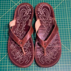 OluKai Embroidered Leather Paniolo Women’s Sandals / Flip Flops - Rich Brown